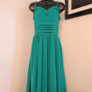 Voodoo Vixen Grace emerald green dress